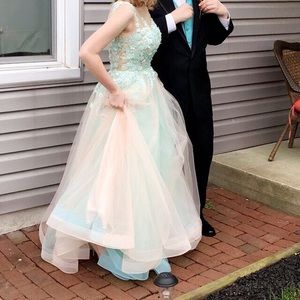 Sherri Hill Prom Dress: 51051